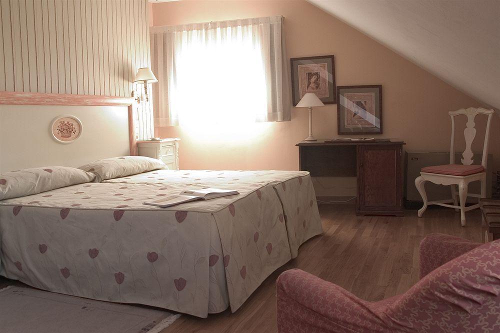 Infanta Isabel By Recordis Hotels Segovia Room photo